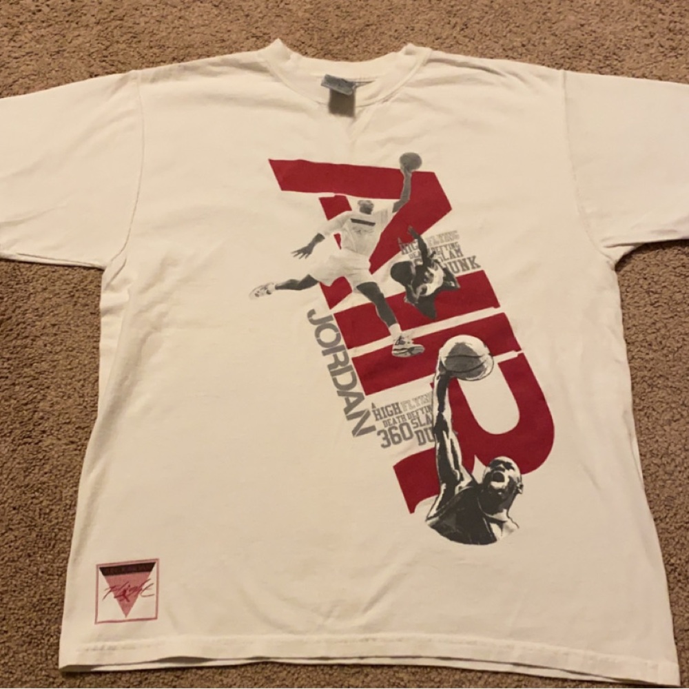 Michael Jordan T shirt kids size Large (14-16)
